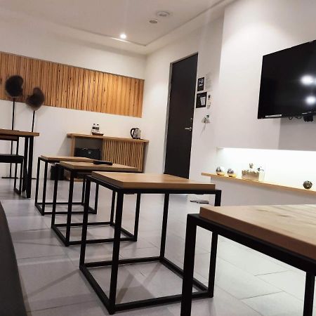 Roppongi Motel Pingtung Екстериор снимка