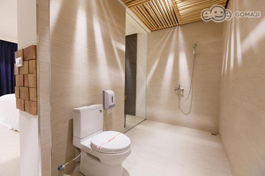 Roppongi Motel Pingtung Екстериор снимка