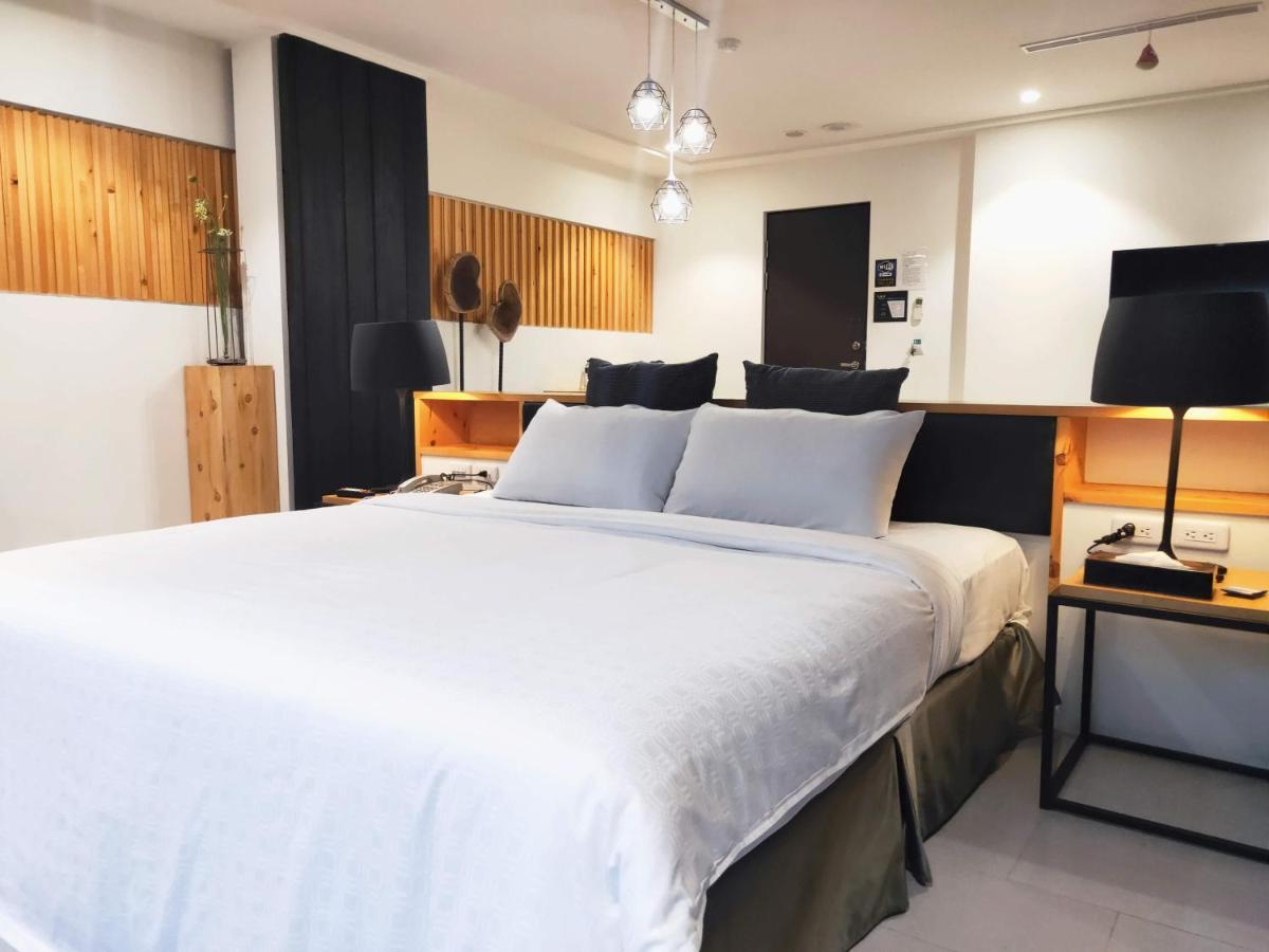 Roppongi Motel Pingtung Екстериор снимка